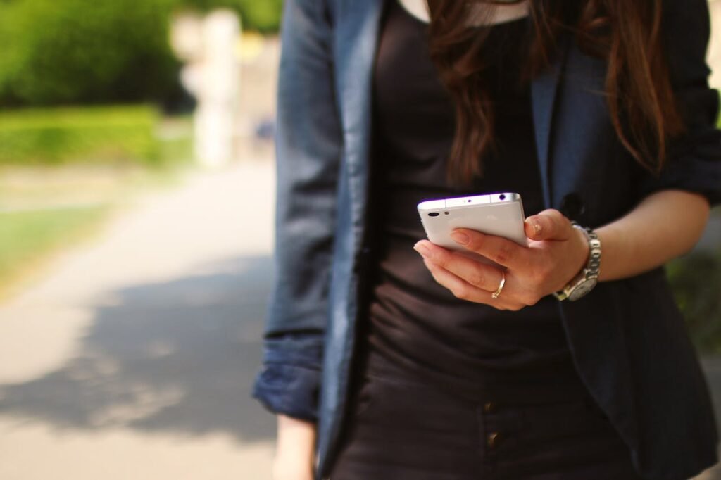 2512406660: Why You Might Be Receiving Calls from This Number 2512406660