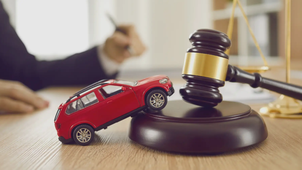 Auto Accident Lawyer – Symptoms, Treatment & Legal Options Auto Accident Lawyer